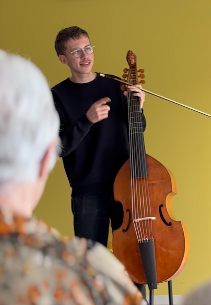 atelier et présentation des instruments